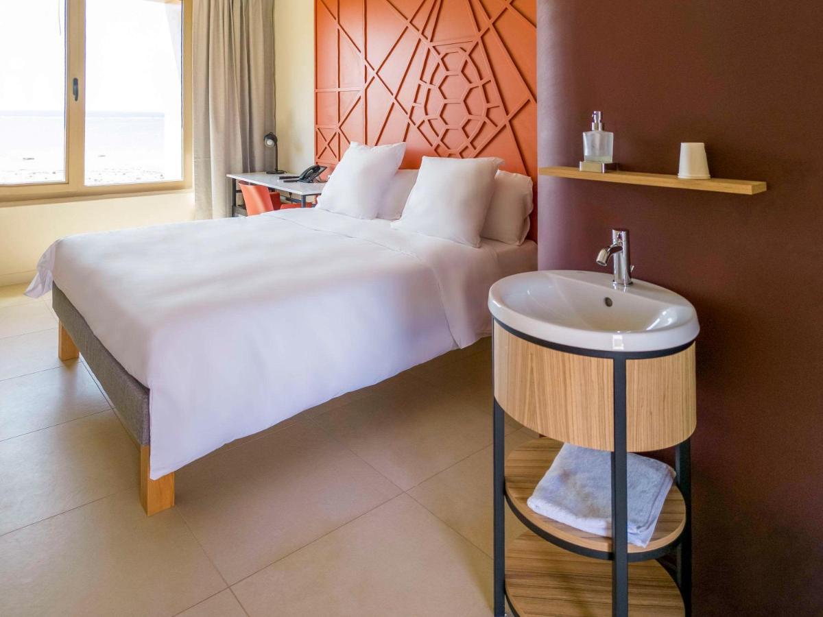 Ibis Styles Mayotte Aeroport Pamandzi Exterior foto